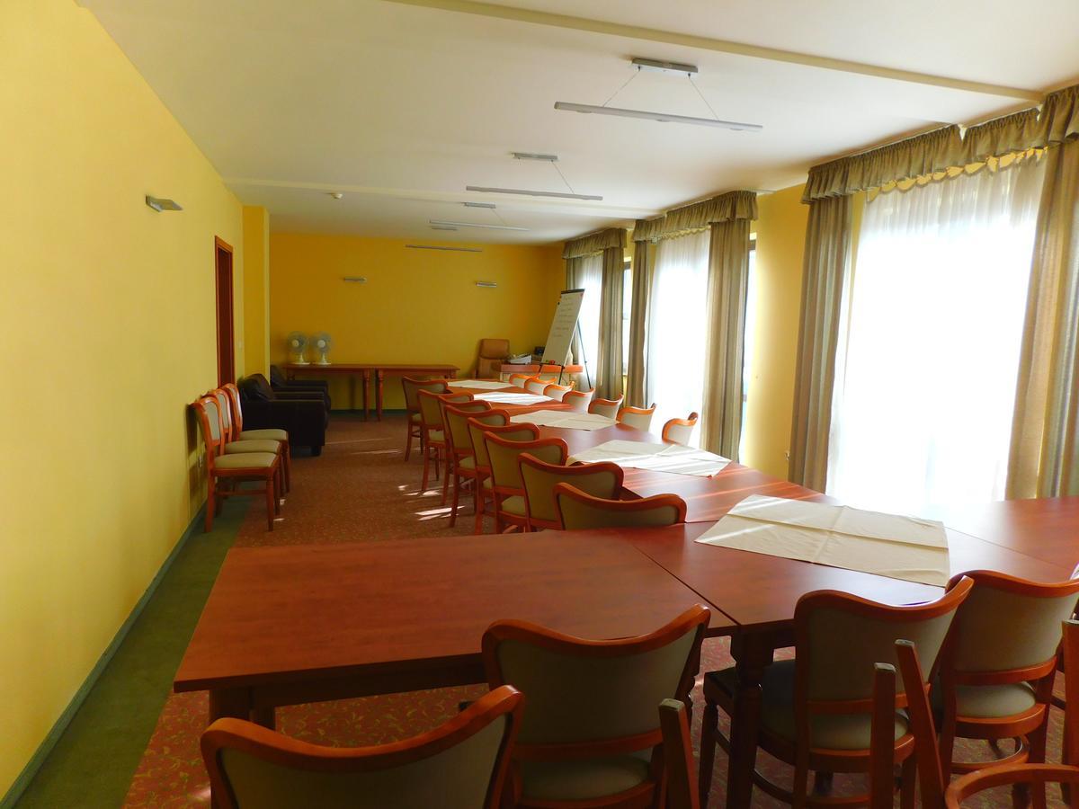 Hotel Piast Cedynia Exteriér fotografie