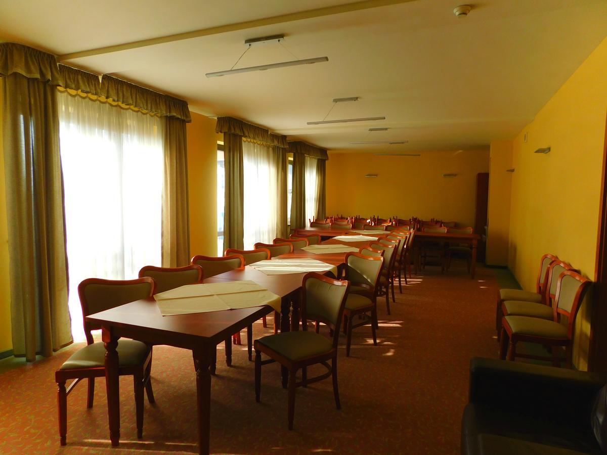 Hotel Piast Cedynia Exteriér fotografie